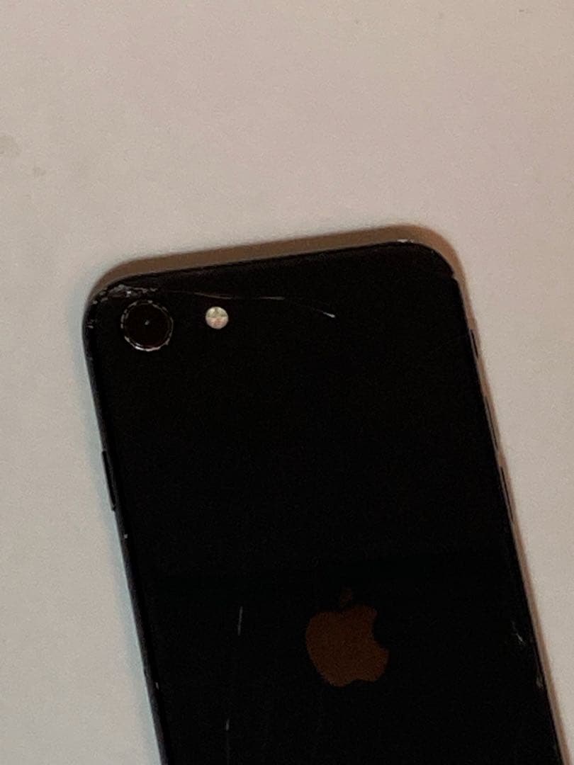 ガ*ト様 Apple iPhoneSE第二世代ジャンク品