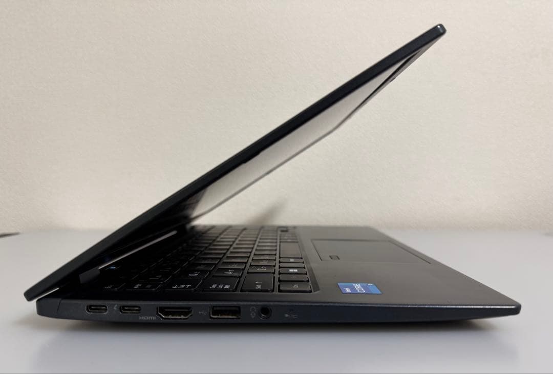 累積2169h 東芝 G83/HU 16GB 256GB Office 顔・指紋