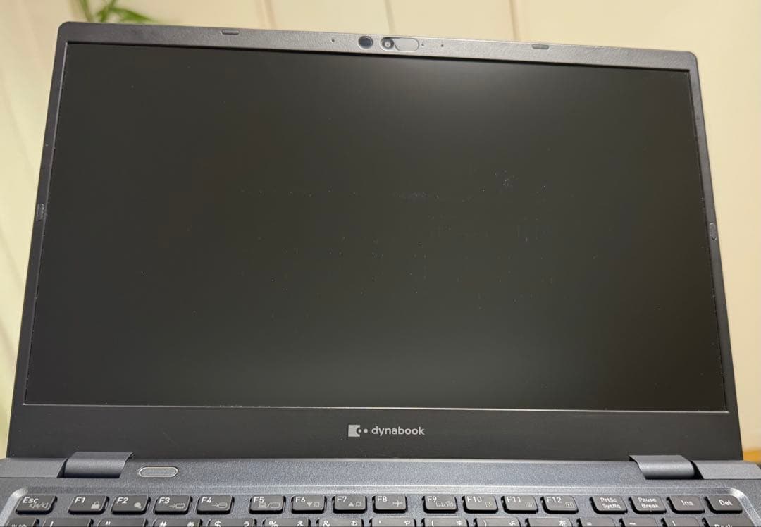 累積2169h 東芝 G83/HU 16GB 256GB Office 顔・指紋
