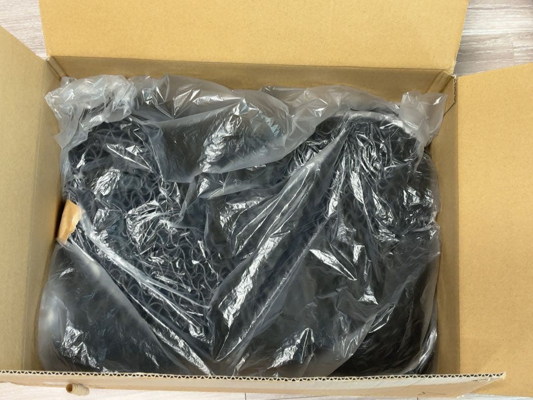 ヒツジのいらない枕　極柔　ブラックレーベル　枕本体のみ　外箱なし