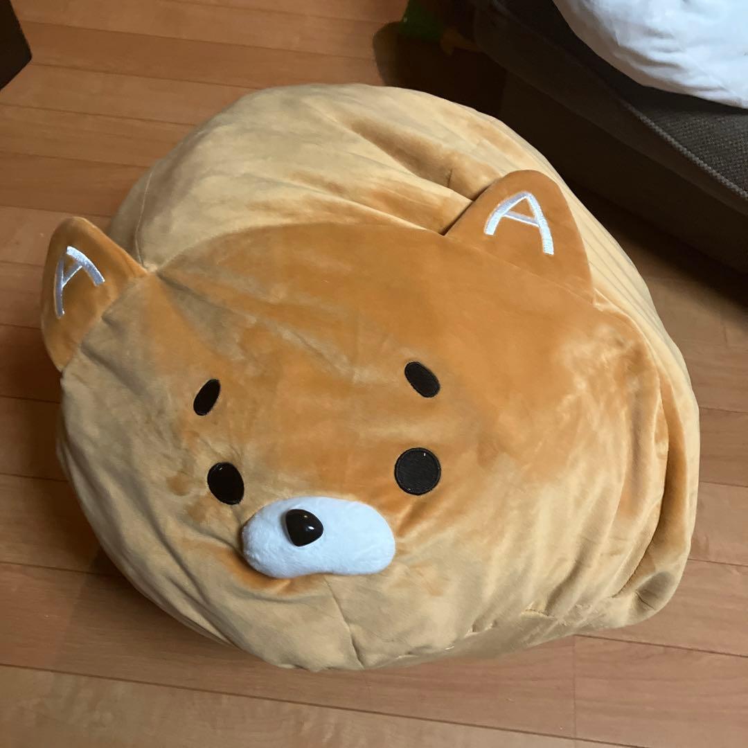 大きいぬいぐるみクッション