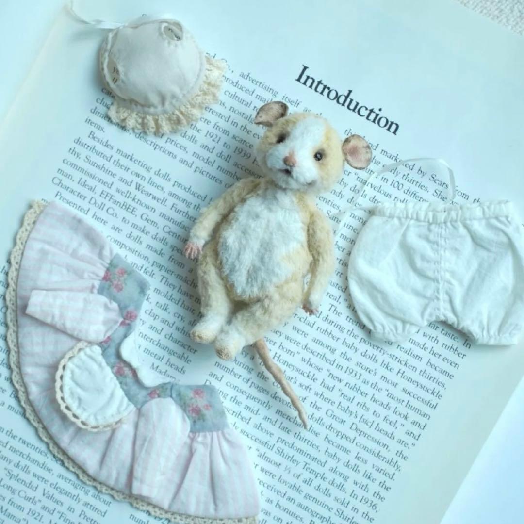 優しさが溢れるネズミさん アーティストベア 海外作家様 ハンドメイド 鼠