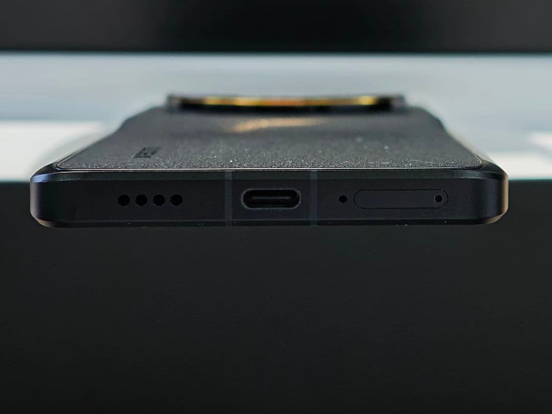 Xiaomi 13 ultra　黒　グローバルROM