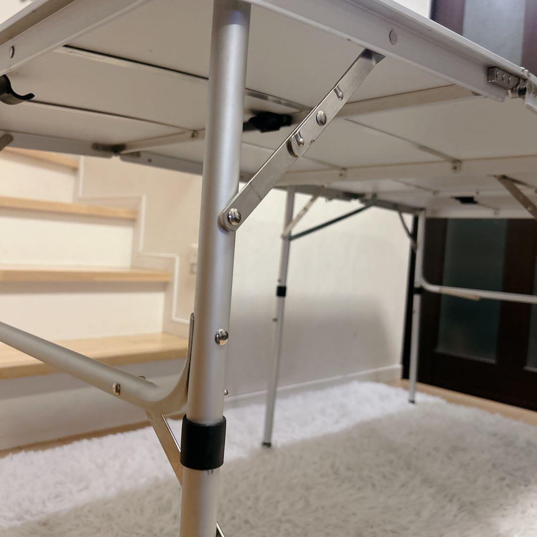 廃盤品　Coleman コールマン スリム四折テーブル　コールマンランタン柄