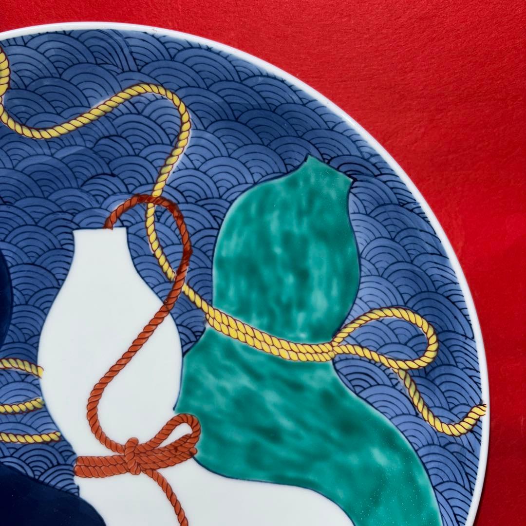 色鍋島 彩雲作 三瓢箪文 大皿 直径約31cm伝統工芸品 飾皿