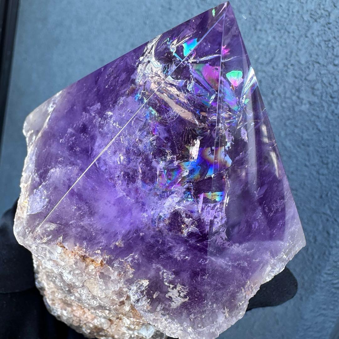 絶品☆極上の逸品❗️レインボー☆ボリビア産アメジストポイント パワー原石A1591