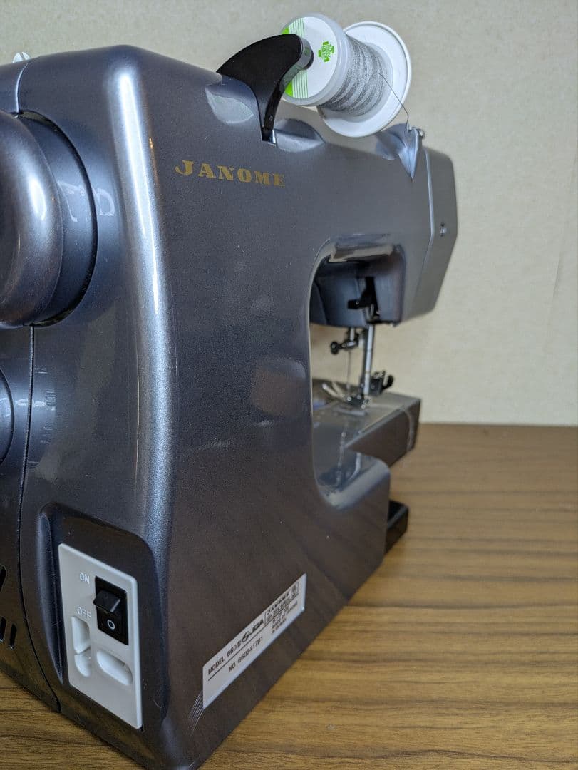 極上美品☆ジャノメ高性能コンパクトミシン☆フットコン対応☆