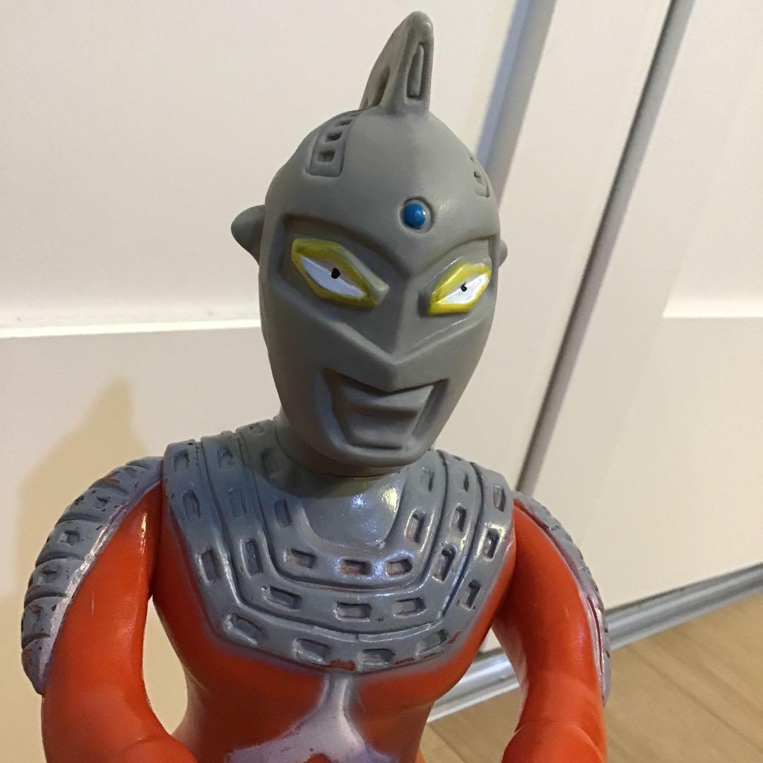期間限定　昭和レトロ　当時物　美品　マルサン　ソフビ　ウルトラセブン　円谷プロ