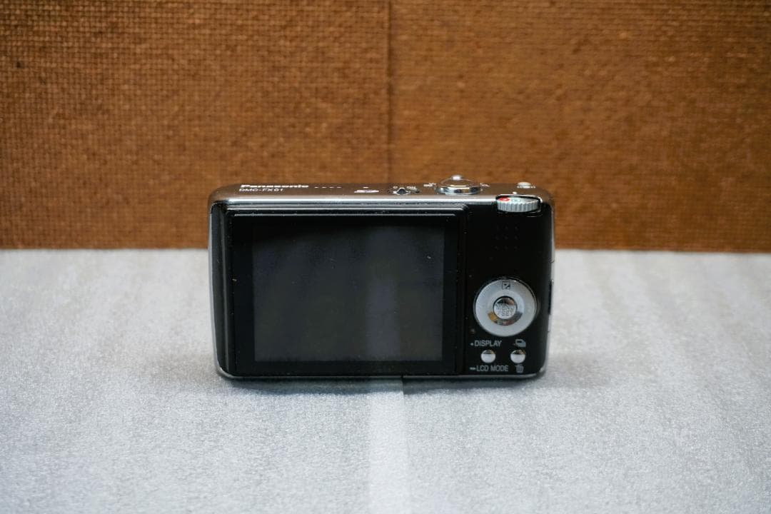 LUMIX DMC-FX01 美品＋純正オプションケース付き ブラック