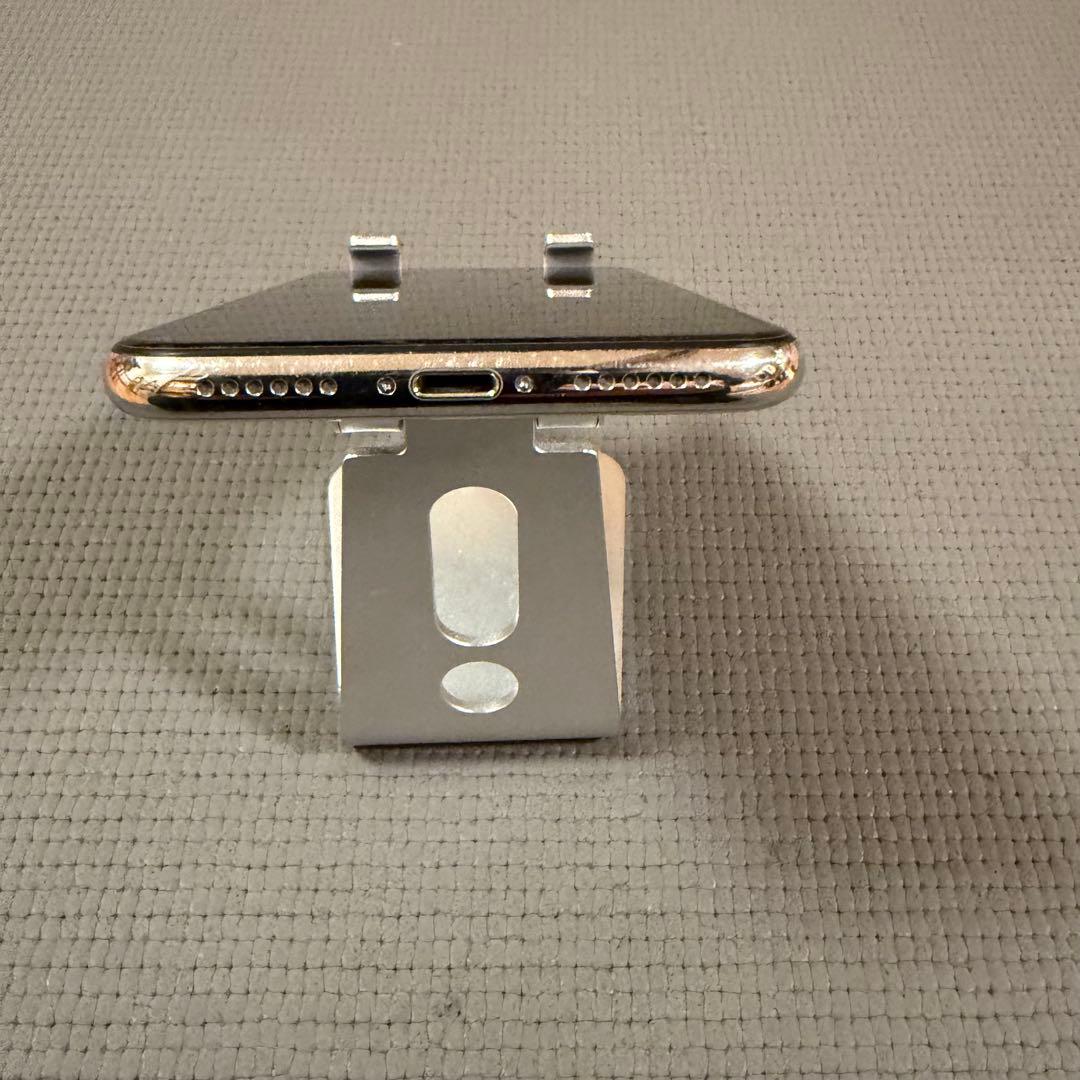 ✨美品✨フィルム複数オマケ✨Apple iPhone X シルバー 256GB