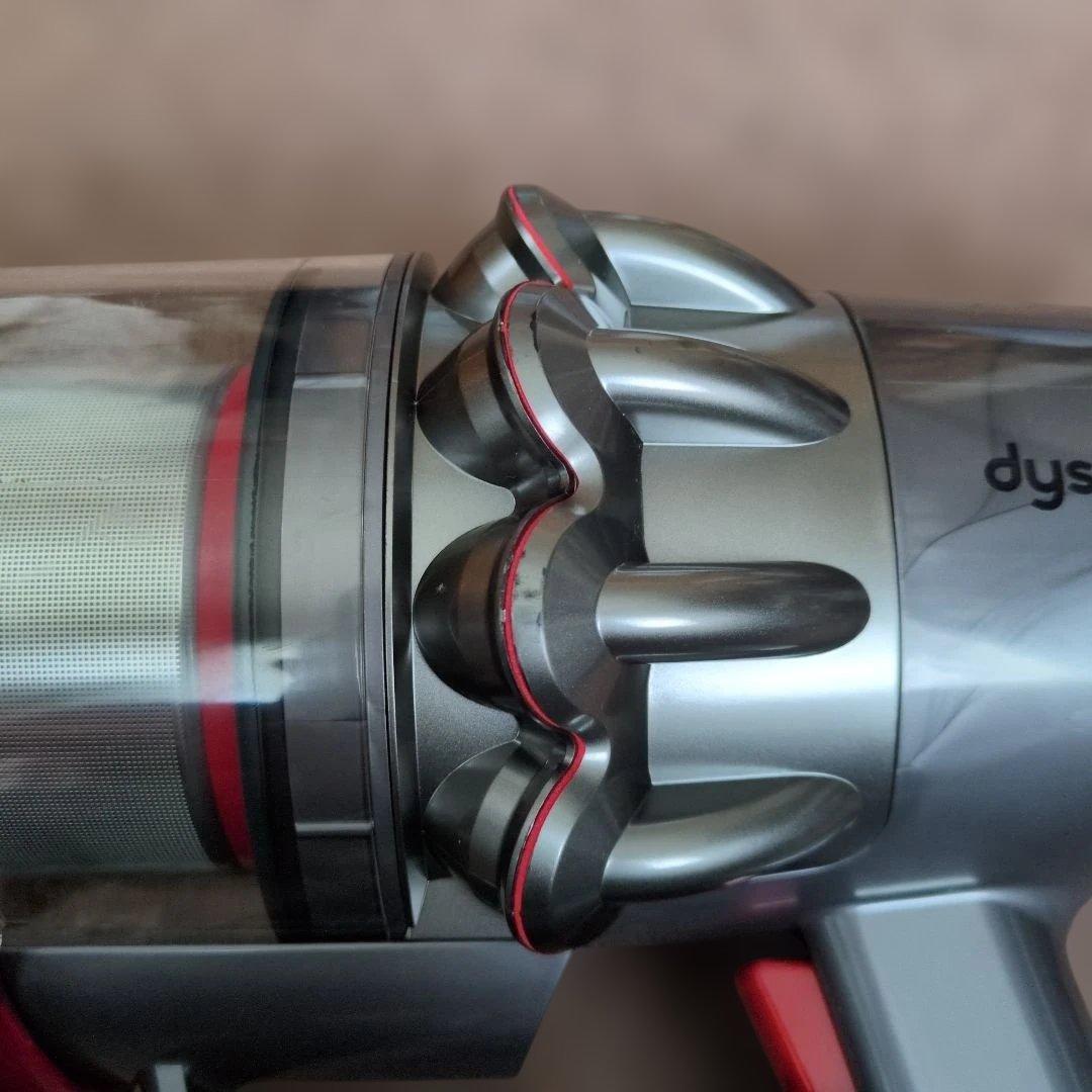 【美品】ダイソン cyclone v11 sv14 分解洗浄済み