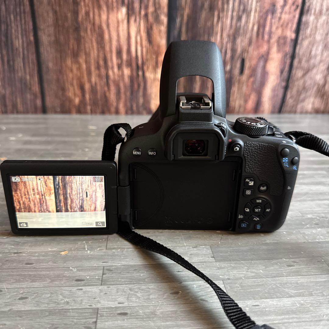 Canon EOS Kiss X9i 18-55mm IS STM レンズキット