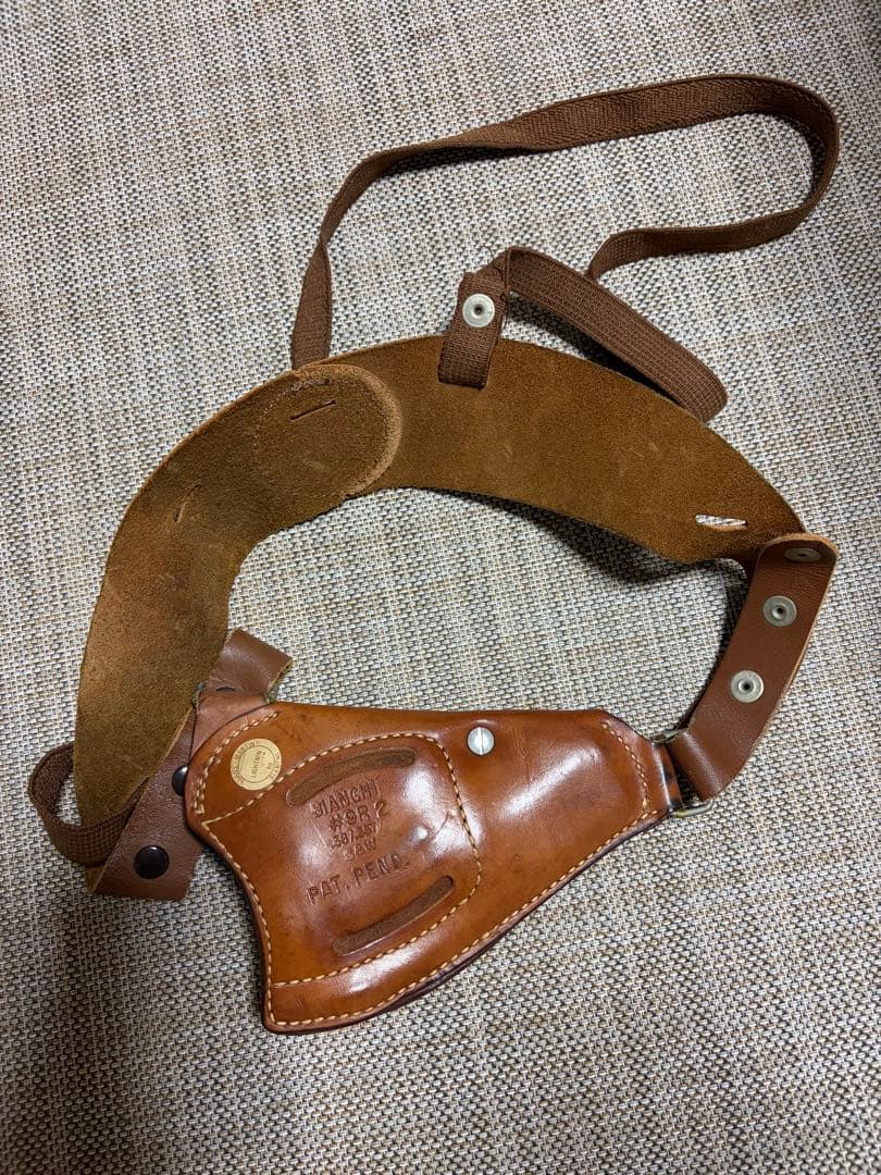 bianchi ビアンキ　アップサイドダウンホルスター