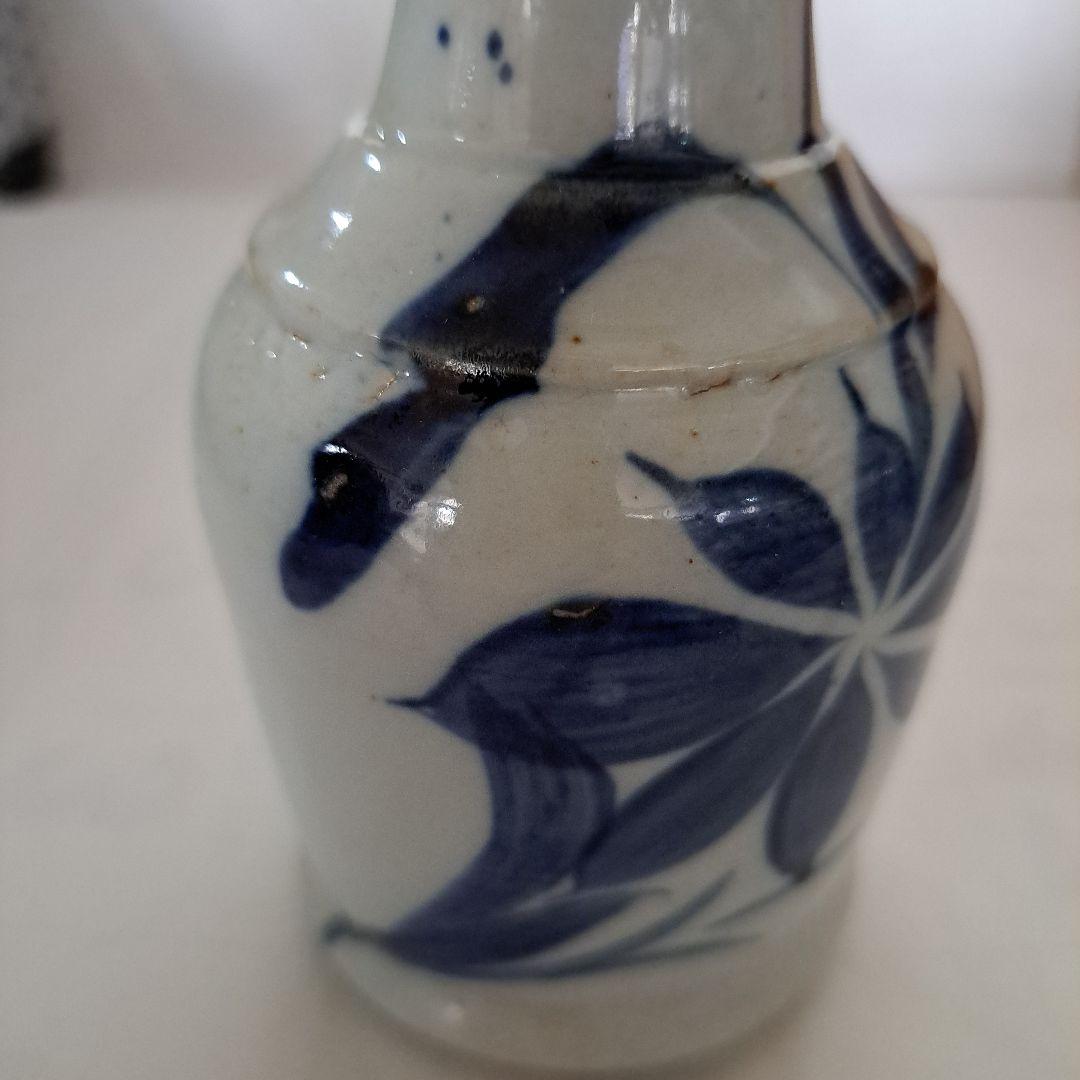 江戸初期　　呉須染付　　偏古瓶　伊万里染付　　あやめ図