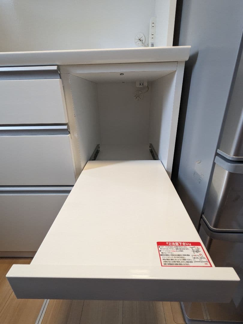 送料込【3/24-26発送】ニトリ　キッチンボード　レジューム　白　幅120cm