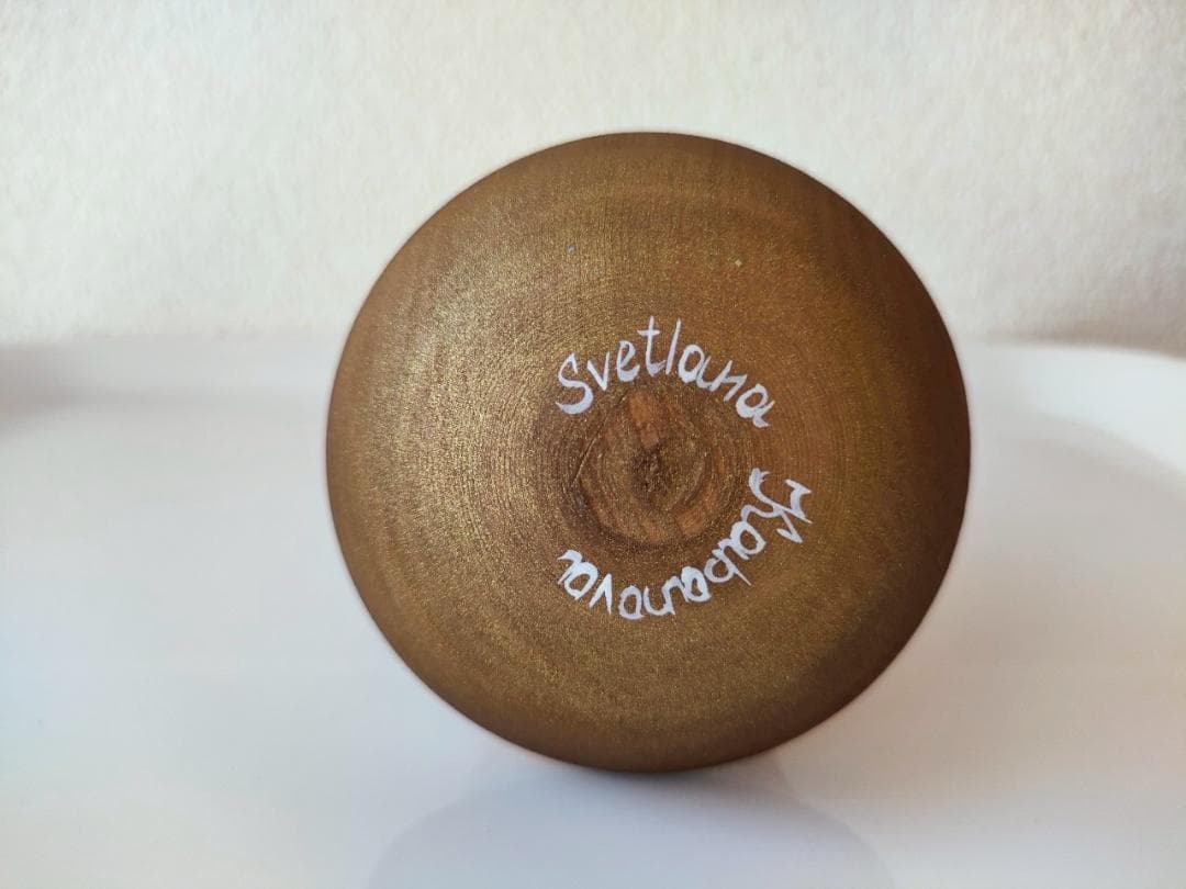 【KV011】10cm級 おきあがりこぼし カバノヴァ　花を持つ少女