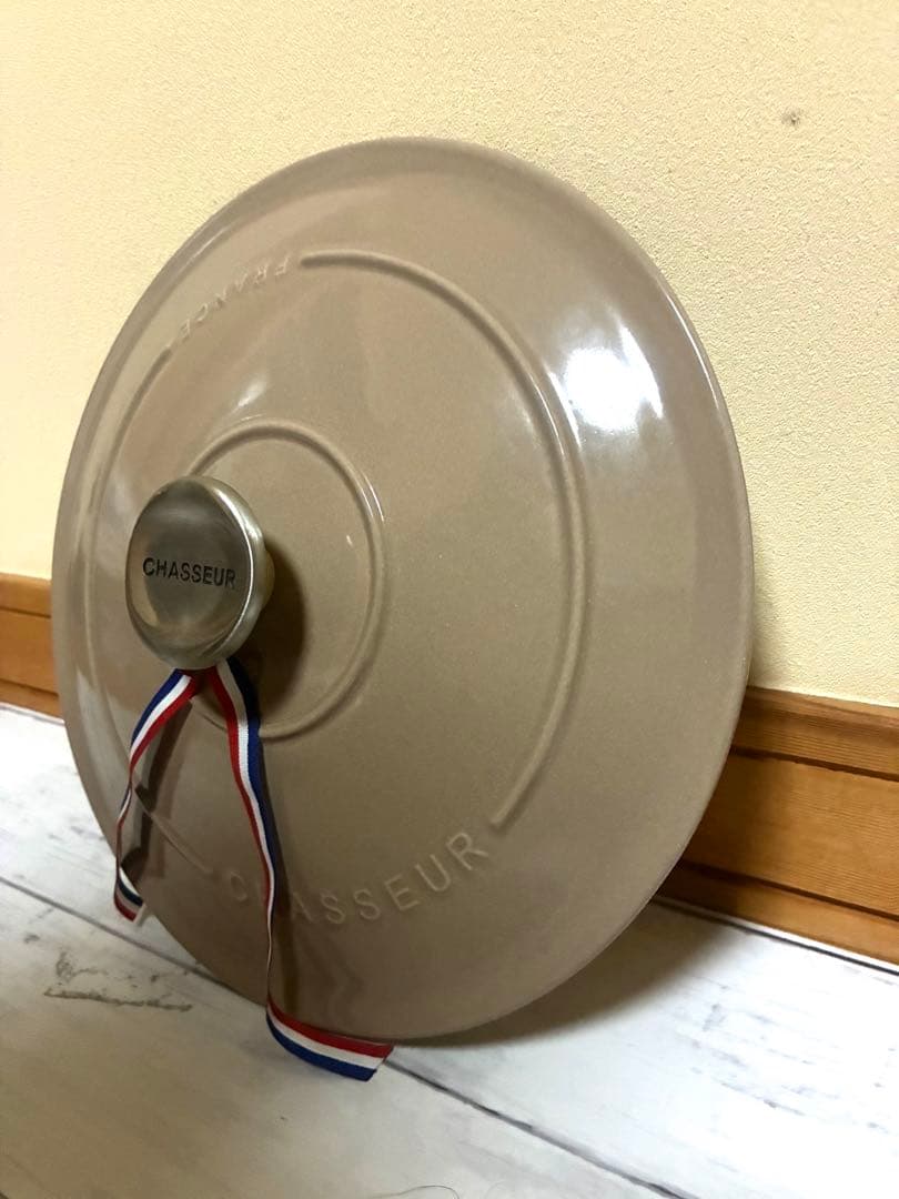 新品　CHASSEUR サブライム ラウンドキャセロール　24cm 両手鍋