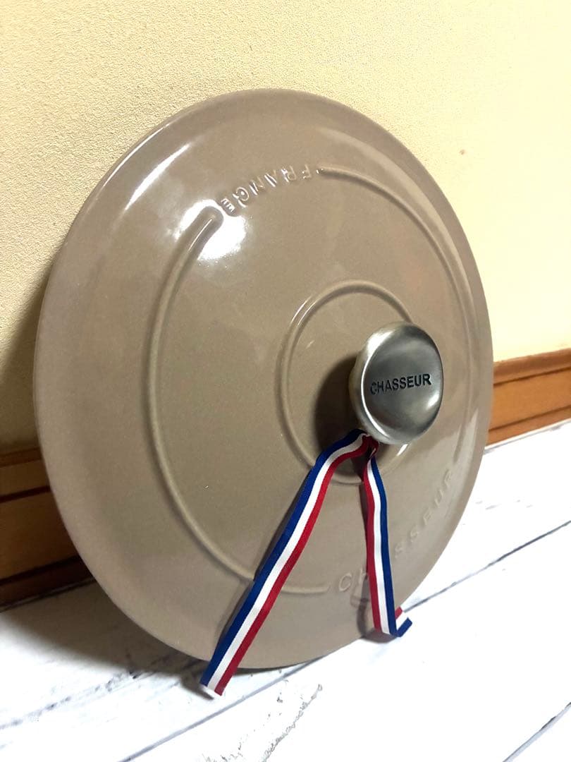 新品　CHASSEUR サブライム ラウンドキャセロール　24cm 両手鍋