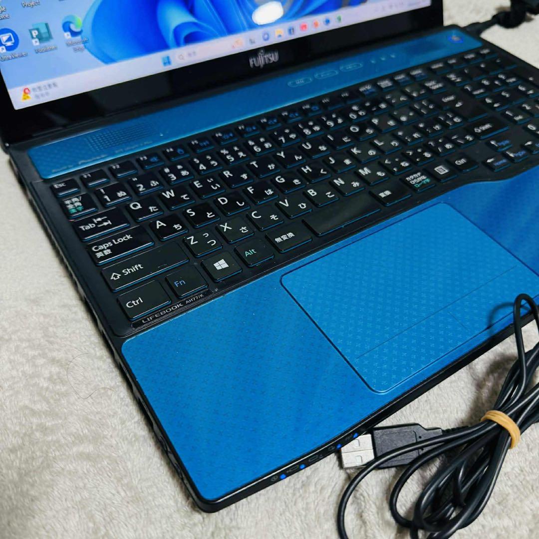 S312 Fujitsuノートパソコンi7メモリ8G高速SSD Window11