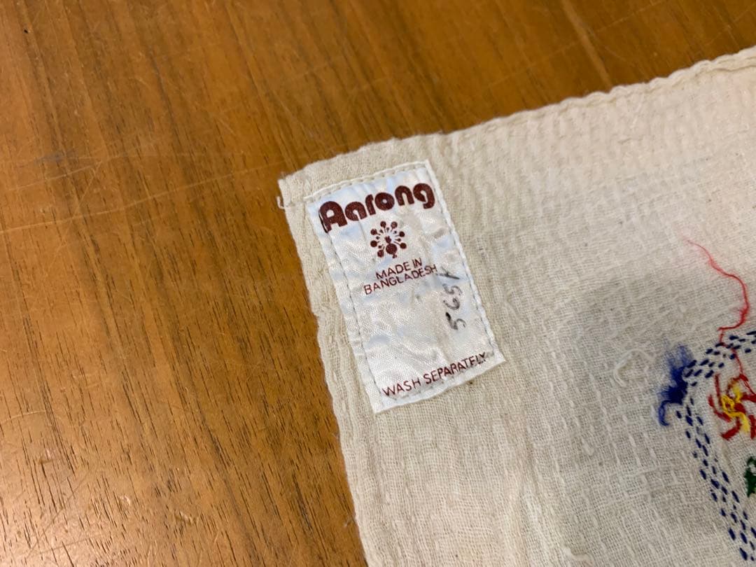 G0326-04★Aarong ノクシカタ刺繍　テーブルクロス　2点