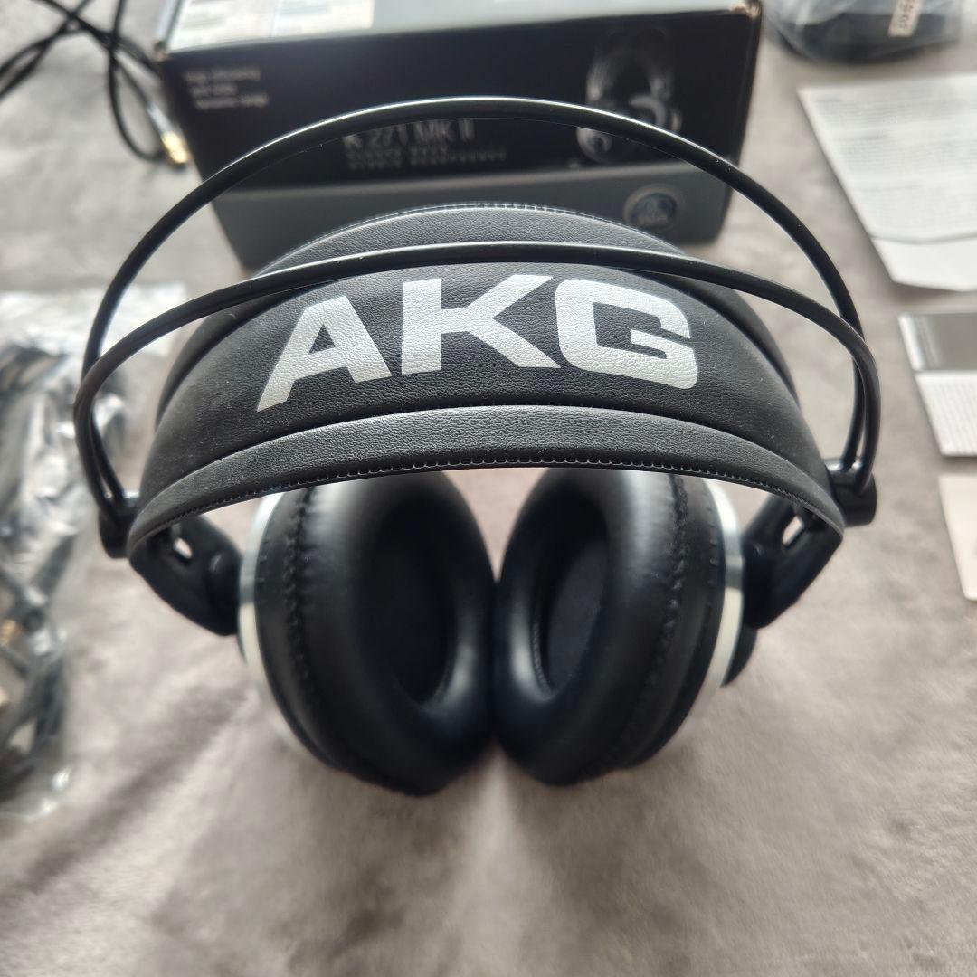 美品 AKG K271 MKII モニターヘッドホン K271MK2 おまけ付