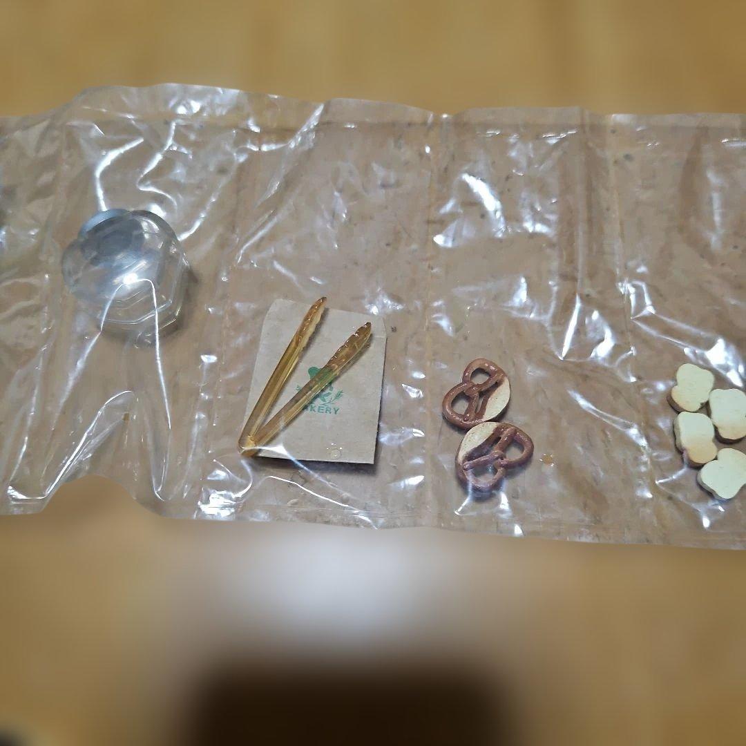 こんがりパン屋さん　メガハウス