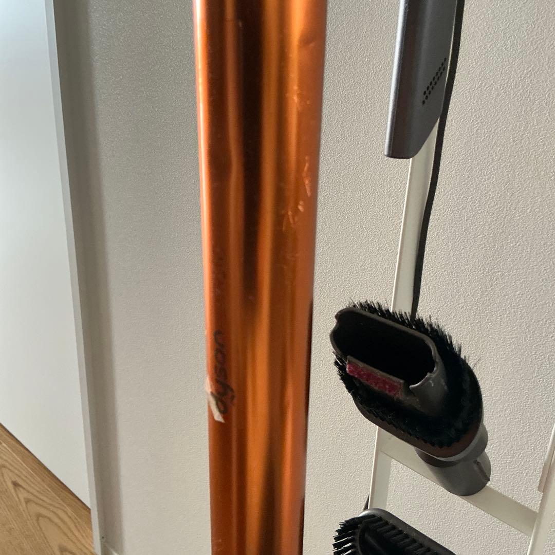 Dyson V10 コードレスクリーナー　SV12 タワーのスタンド付き