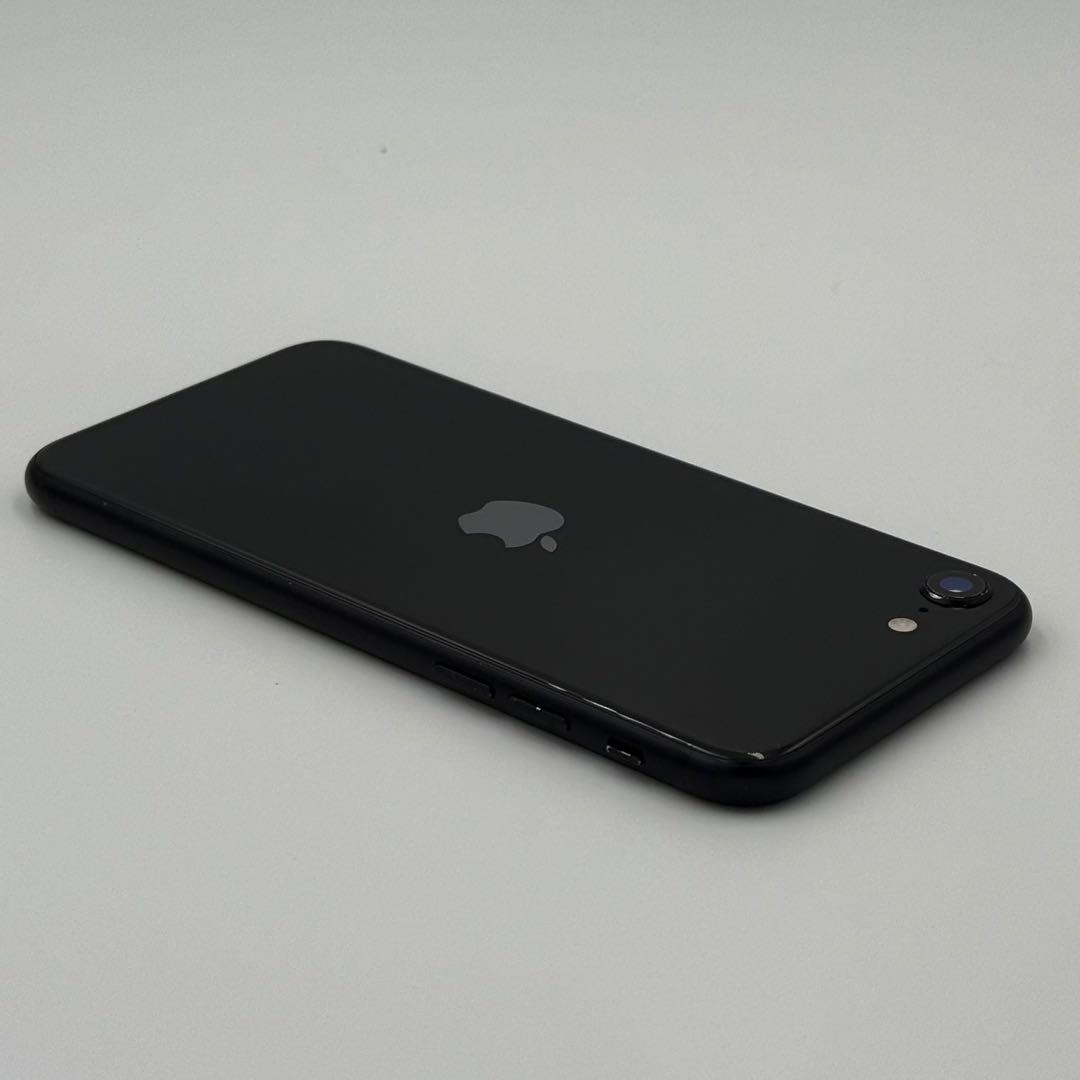 iPhone SE ガラスフィルム付き