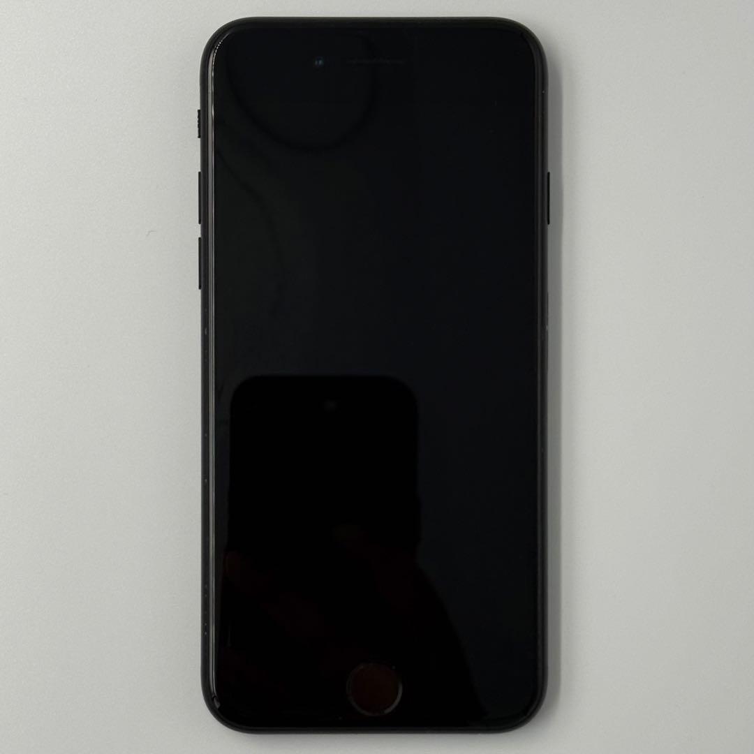 iPhone SE ガラスフィルム付き