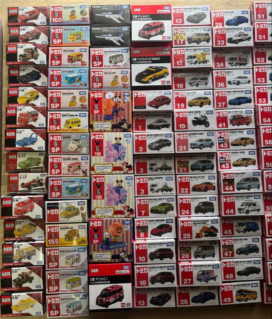 トミカ134台まとめ売り（カーズ、REBORN、プレミアム等含む）