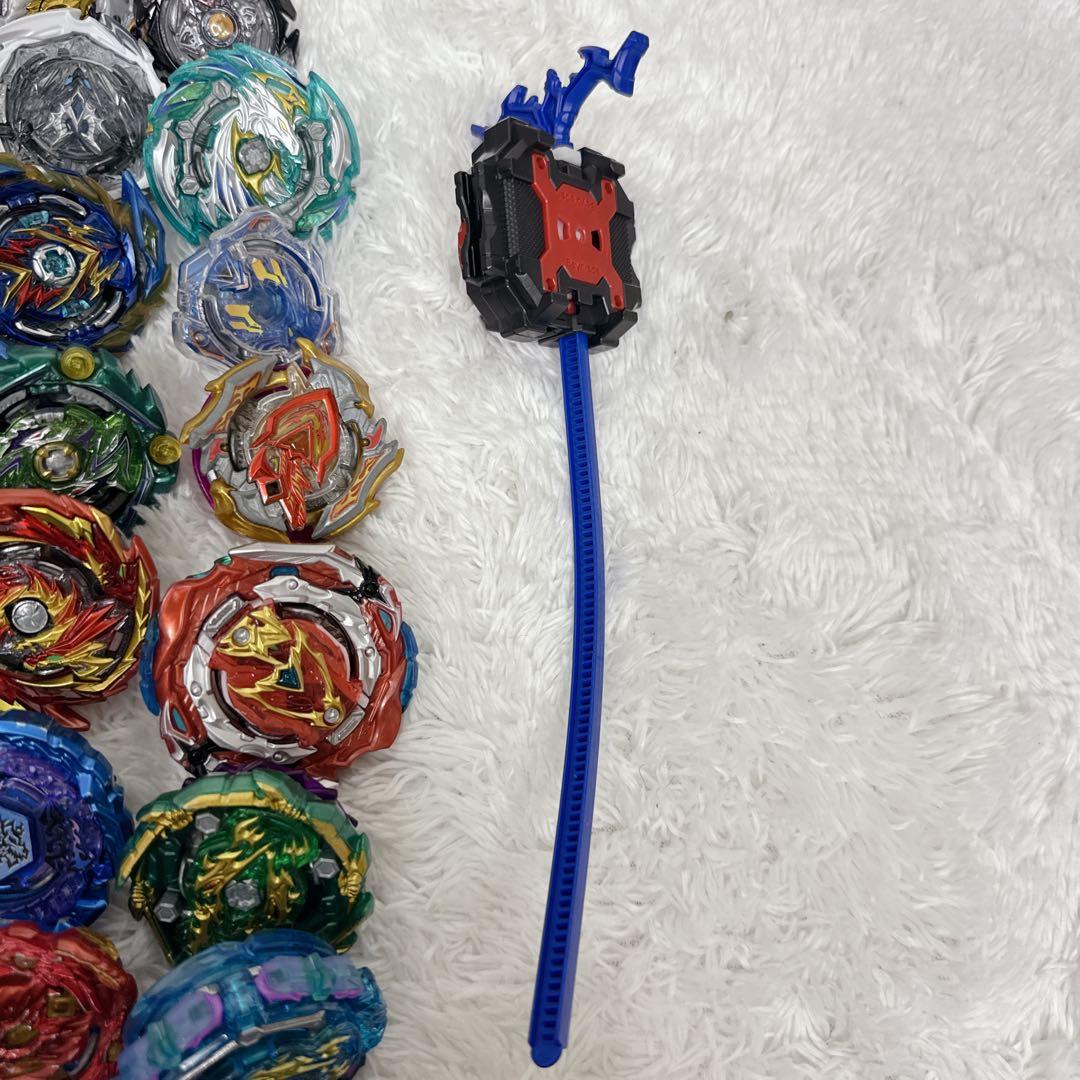 ベイブレードバースト 計169点 引退品 まとめ DB DU GT 付属品 大量