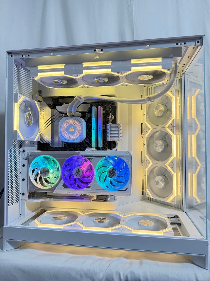 高性能ゲーミングPC INTEL I7 13700F RX9060XT