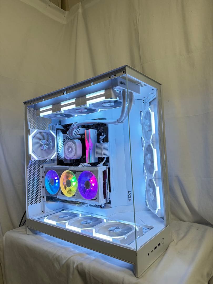 高性能ゲーミングPC INTEL I7 13700F RX9060XT