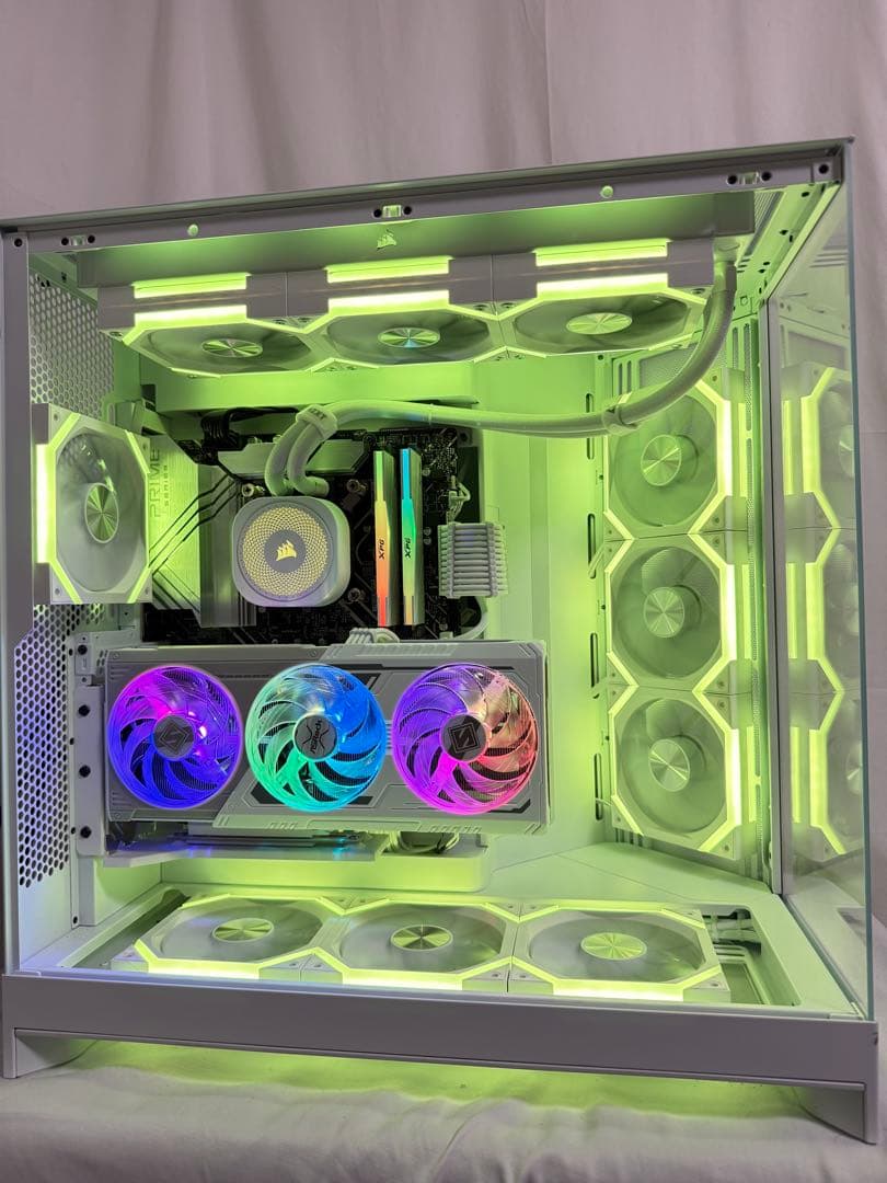 高性能ゲーミングPC INTEL I7 13700F RX9060XT