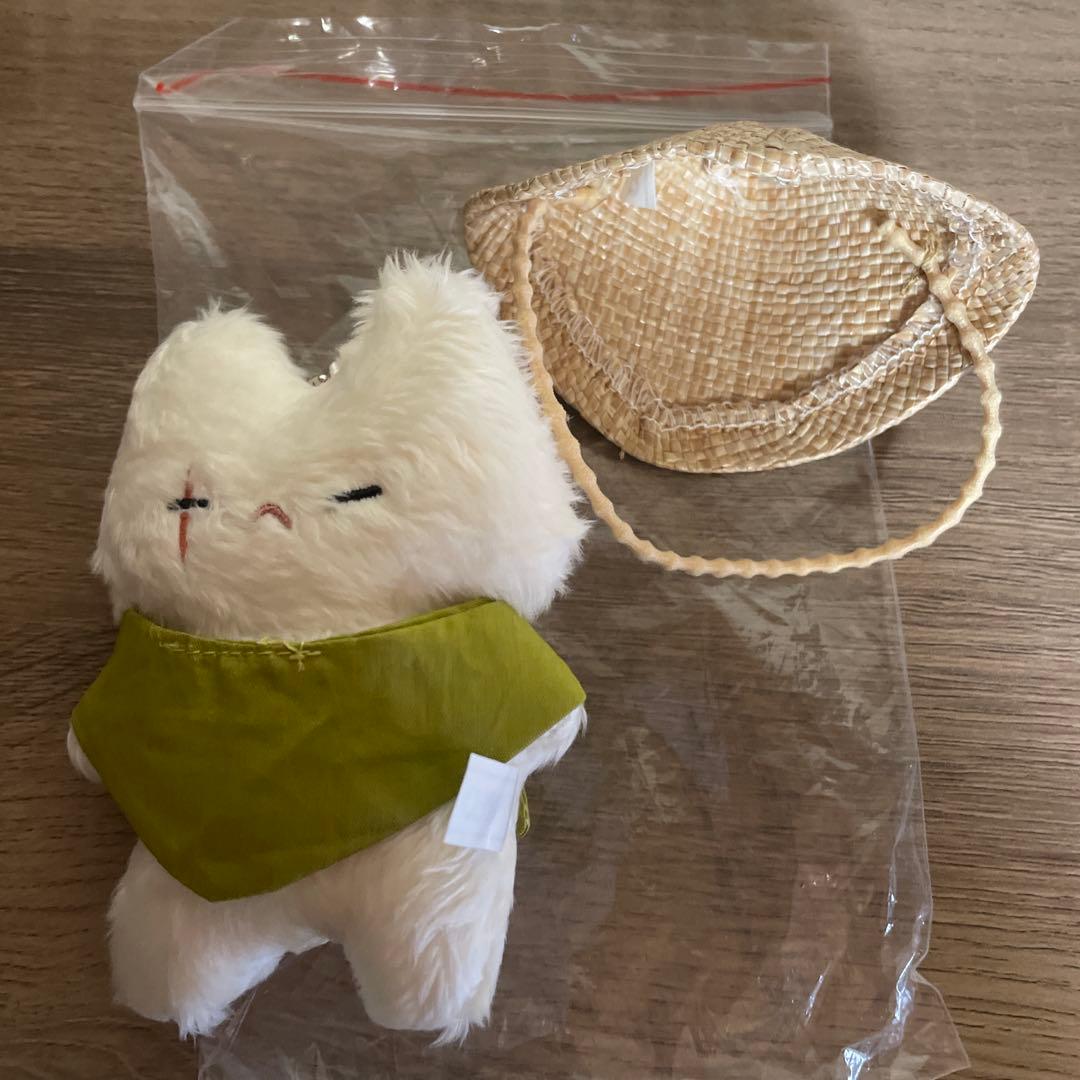 Agust D ネコ　ぬいぐるみ