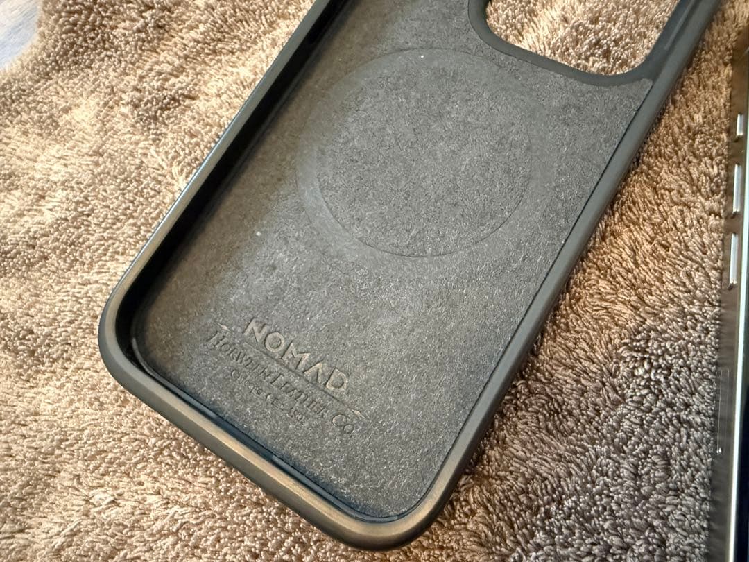 iPhone15 Pro 128GB ナチュラルチタニウム オマケあり