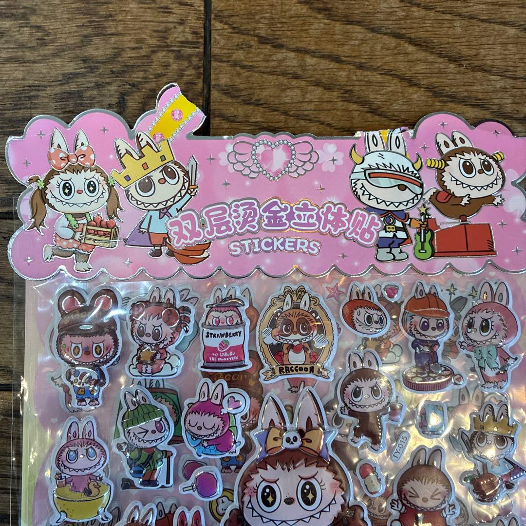 ラブブ　ちいかわ　クレヨンしんちゃん　シール47枚セット