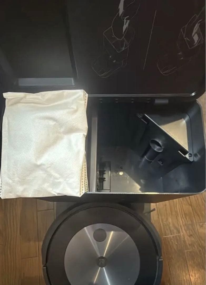 美品　iRobot Roomba ルンバ J7+ ロボット掃除機