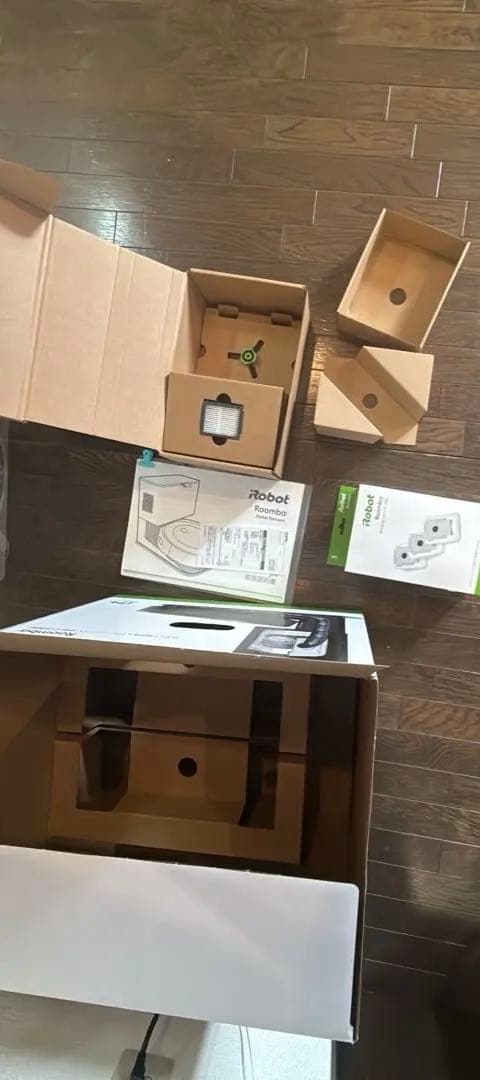 美品　iRobot Roomba ルンバ J7+ ロボット掃除機