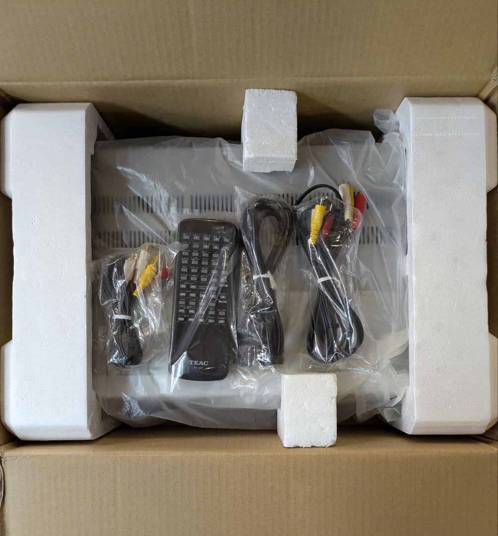 希少 TEAC MD-70CD MDデッキ/CDプレーヤー