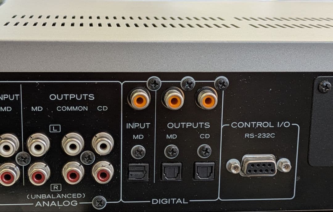 希少 TEAC MD-70CD MDデッキ/CDプレーヤー