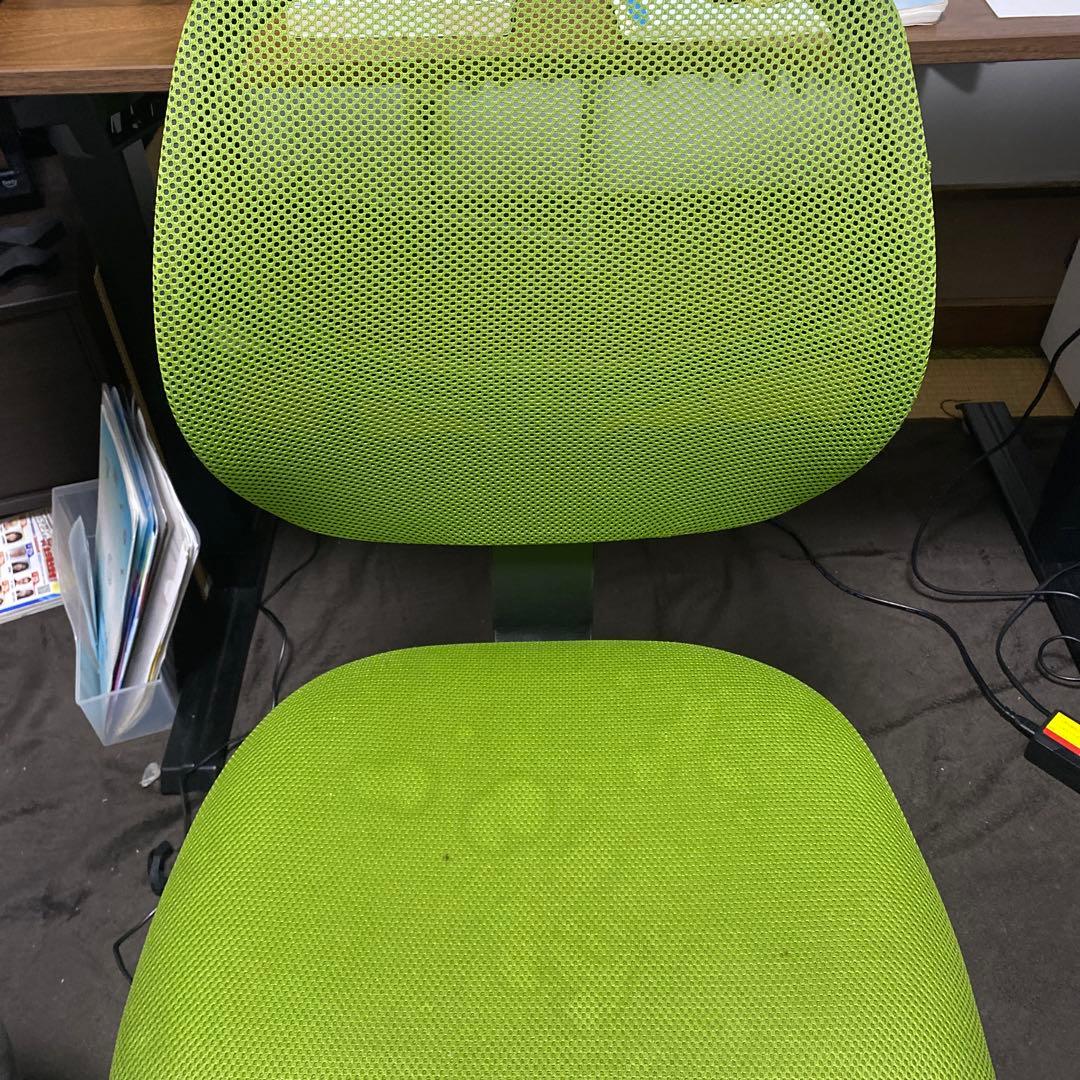 ローバックコンピューターチェア
