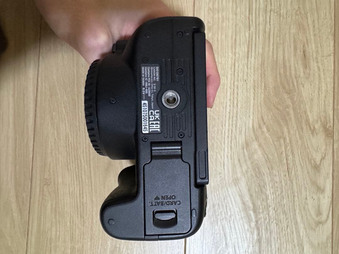 Canon EOS Kiss X10 デジタル一眼レフカメラ