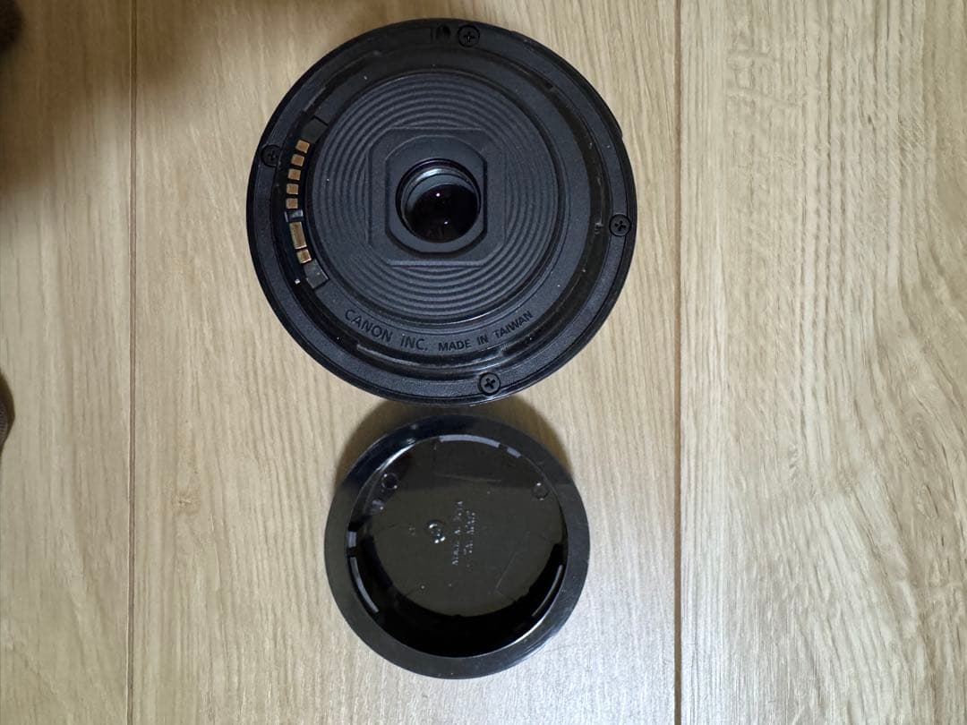 Canon EOS Kiss X10 デジタル一眼レフカメラ