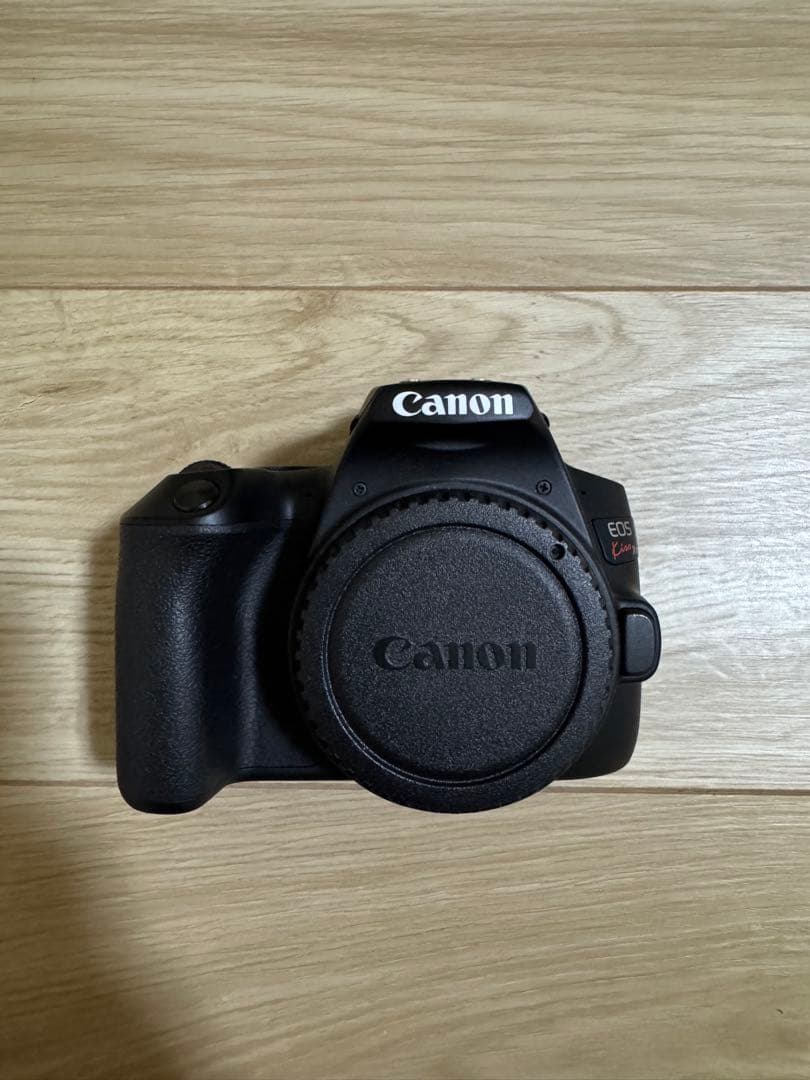 Canon EOS Kiss X10 デジタル一眼レフカメラ