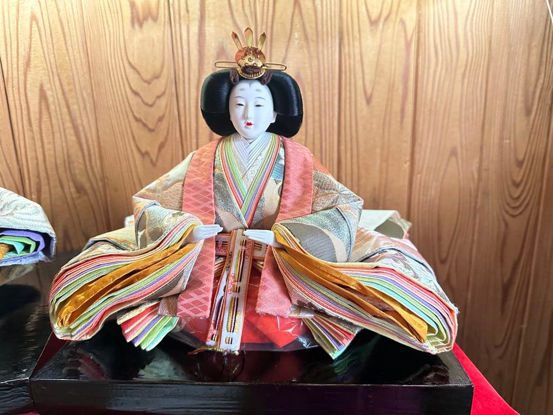 雛人形 男雛 女雛 セット黒い台座　※赤い布はつきません
