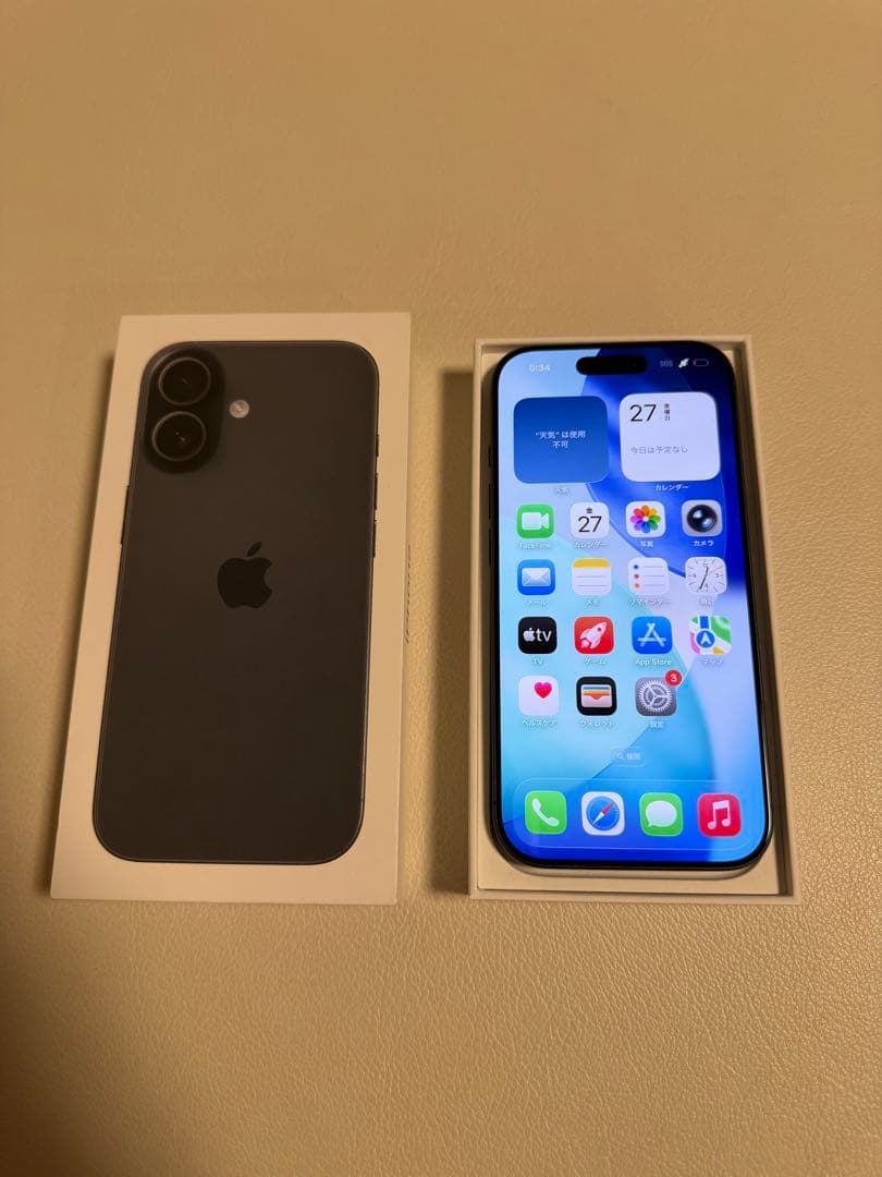 Apple iPhone 17 256GB 純正クリアケース付き