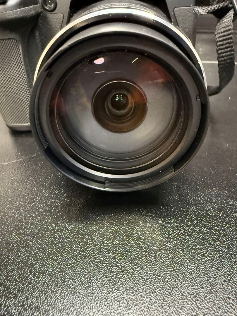 美品　Nikon COOLPIX B700 ブラック / 60倍ズーム