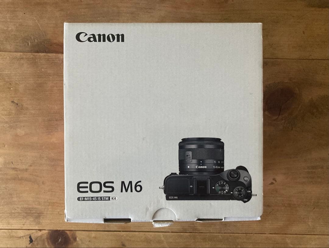 【Canon】ミラーレス一眼カメラEOS M6 レンズキットEF-M15-45