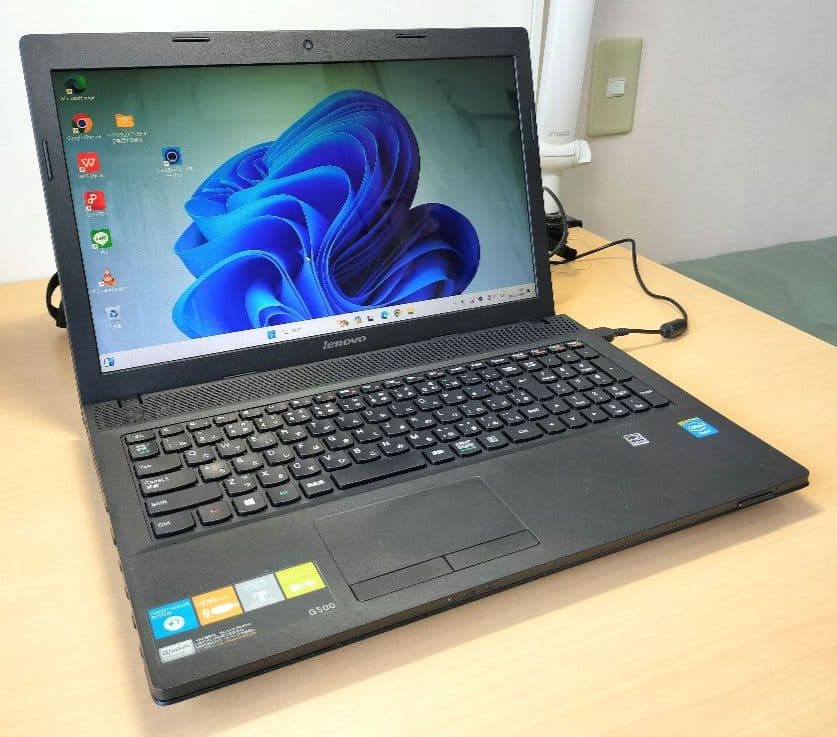 ノートパソコン　Lenovo